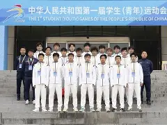 包含球队实力异军突起，足球赛事引人入胜的词条
